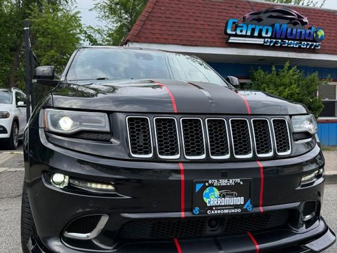 Used 2015 Jeep Grand Cherokee SRT AWD/4WD image 2