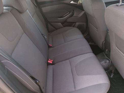 Used 2012 Ford Focus Titanium w/ Cargo Management Pkg image 21