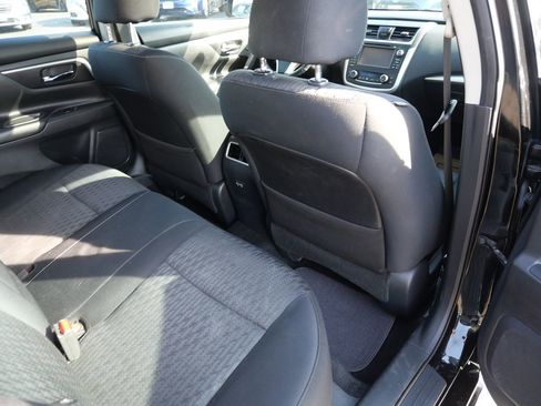 Used 2017 Nissan Altima 2.5 SV w/ Convenience Package FWD image 26