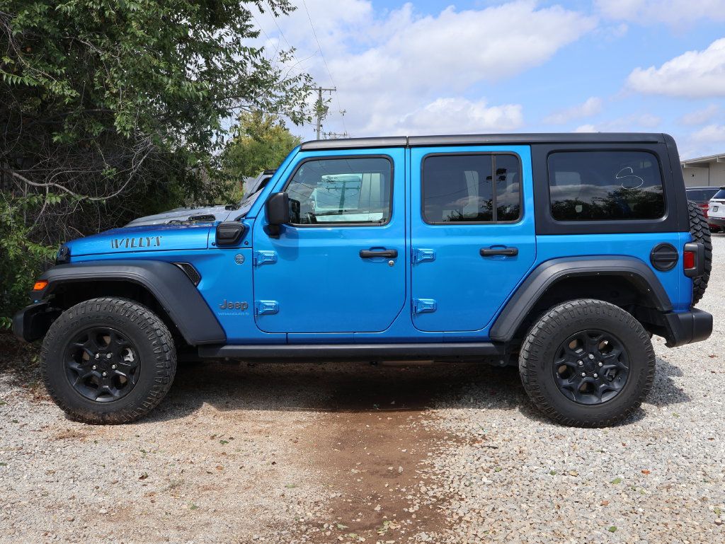 Used 2023 Jeep Wrangler Unlimited w/ Cold Weather Group AWD/4WD image 4