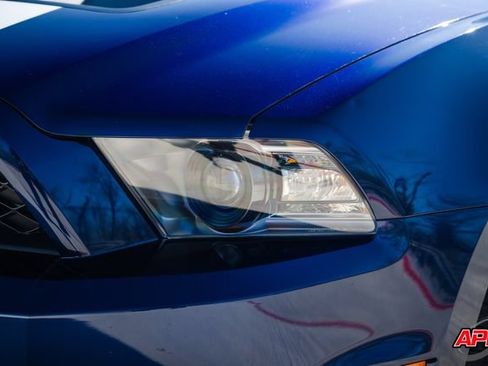 Used 2010 Ford Mustang Shelby GT500 RWD image 40