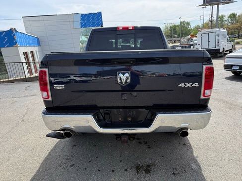 Used 2017 RAM 1500 Laramie w/ Convenience Group AWD/4WD image 6