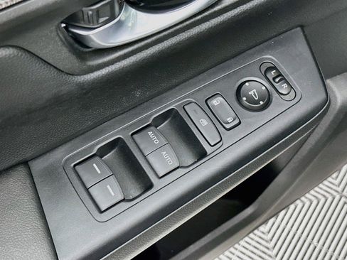 Certified 2026 Honda CR-V EX image 20