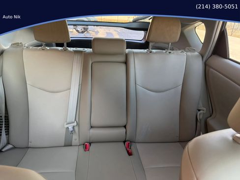 Used 2012 Toyota Prius Four image 24