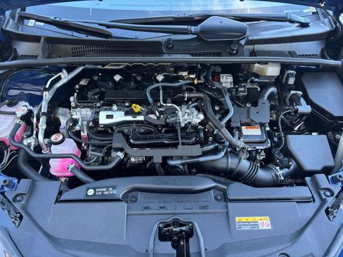 Used 2025 Toyota Prius LE image 28