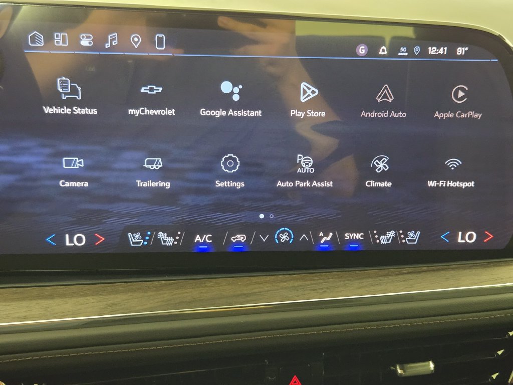 New 2026 Chevrolet Tahoe High Country AWD/4WD image 18