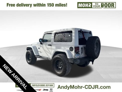 Used 2012 Jeep Wrangler Sahara image 5