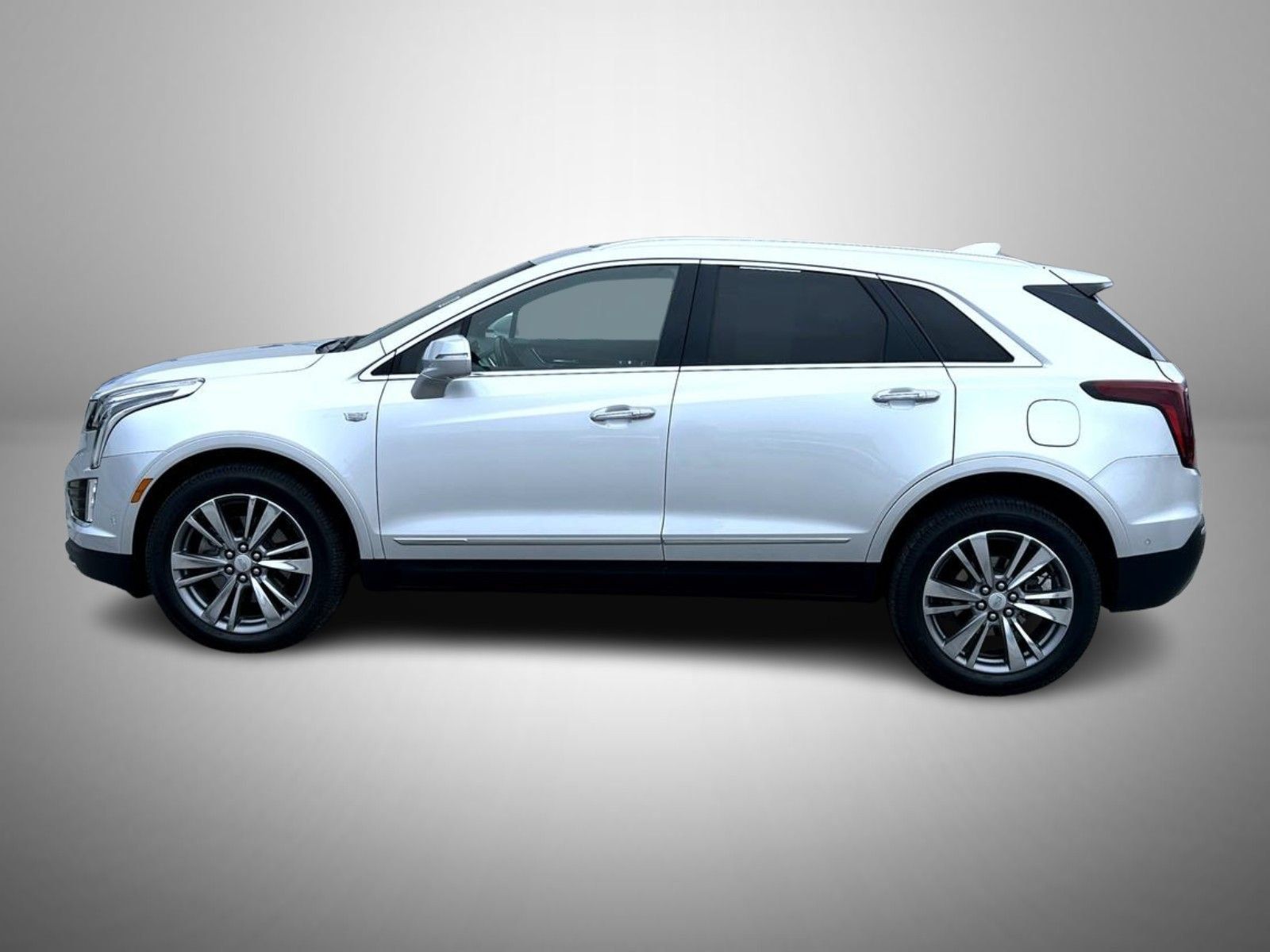 Used 2020 Cadillac XT5 Premium Luxury w/ Platinum Package AWD/4WD image 8