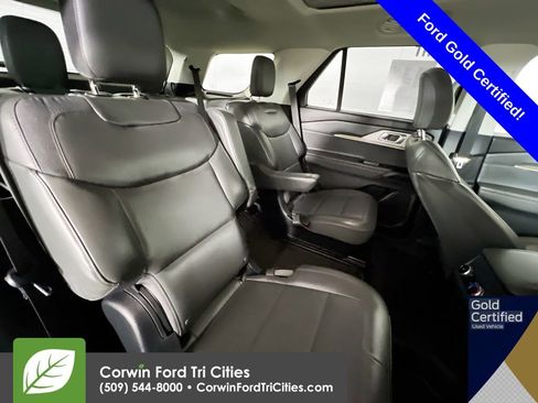 Certified 2025 Ford Explorer Active w/ Active Comfort Package image 18