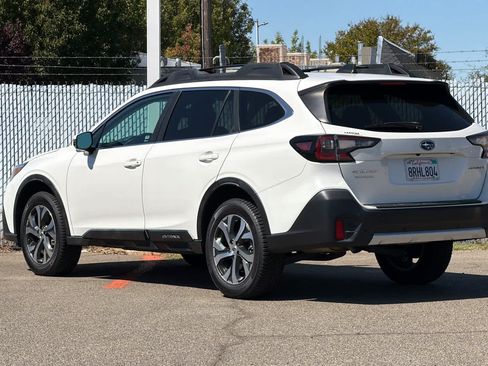 Used 2020 Subaru Outback Limited w/ Tech Package 2 AWD/4WD image 5