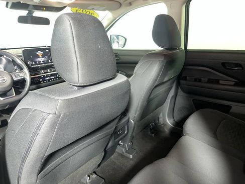 Used 2025 Nissan Pathfinder SV AWD/4WD image 24