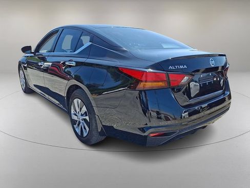 Used 2022 Nissan Altima 2.5 S FWD image 7
