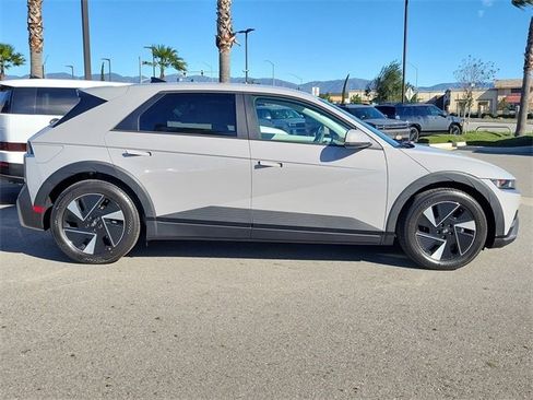 New 2026 Hyundai Ioniq 5 SE image 26