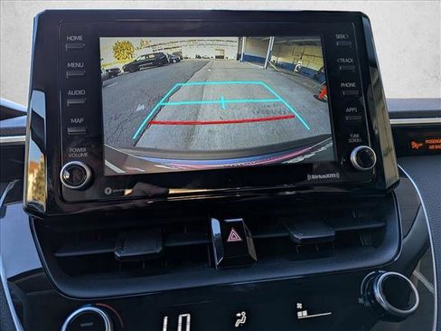 Used 2022 Toyota Corolla LE image 15