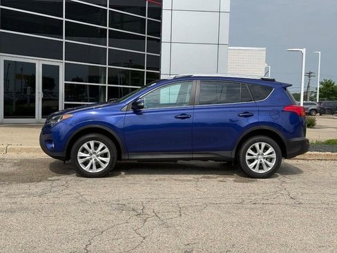 Used 2015 Toyota RAV4 Limited w/ Technology Package AWD/4WD image 8
