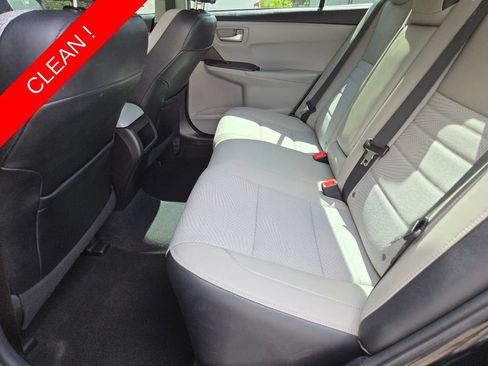 Certified 2017 Toyota Camry SE w/ Moonroof Package FWD image 21