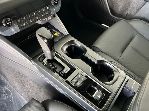 New 2026 Subaru Outback Touring XT image 29