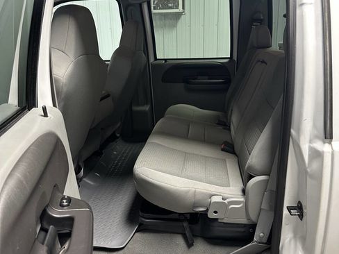 Used 2005 Ford F250 XLT image 21