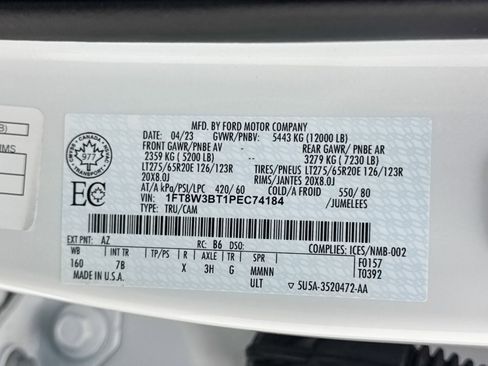 Used 2023 Ford F350 Platinum image 37