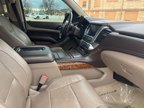 Used 2017 Chevrolet Tahoe Premier AWD/4WD image 20