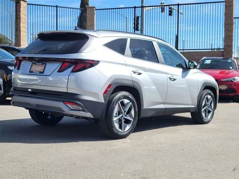 New 2026 Hyundai Tucson SEL image 2