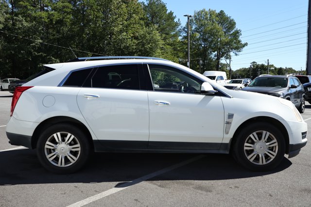 Used 2011 Cadillac SRX Luxury FWD image 3