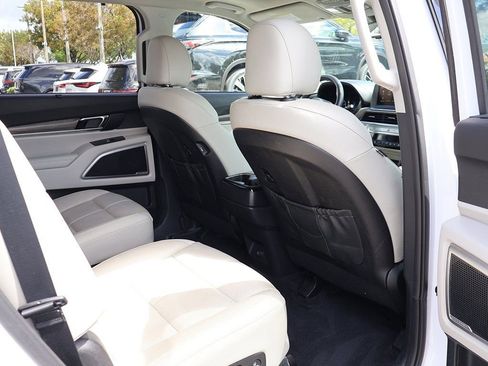 Used 2021 Kia Telluride EX w/ EX Premium Package image 38