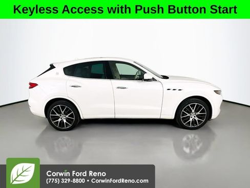 Used 2020 Maserati Levante AWD/4WD image 8
