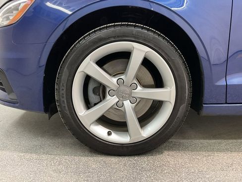Used 2016 Audi A3 2.0T Premium image 31