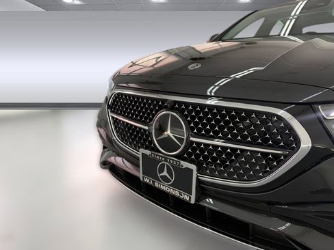 Certified 2025 Mercedes-Benz E 350 Sedan image 20