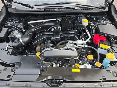Certified 2025 Subaru Crosstrek 2.5i Premium AWD/4WD image 9