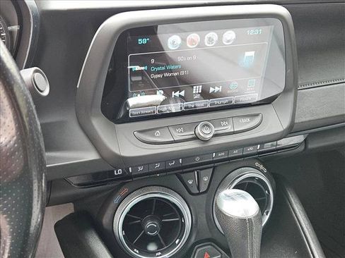 Used 2018 Chevrolet Camaro SS image 14