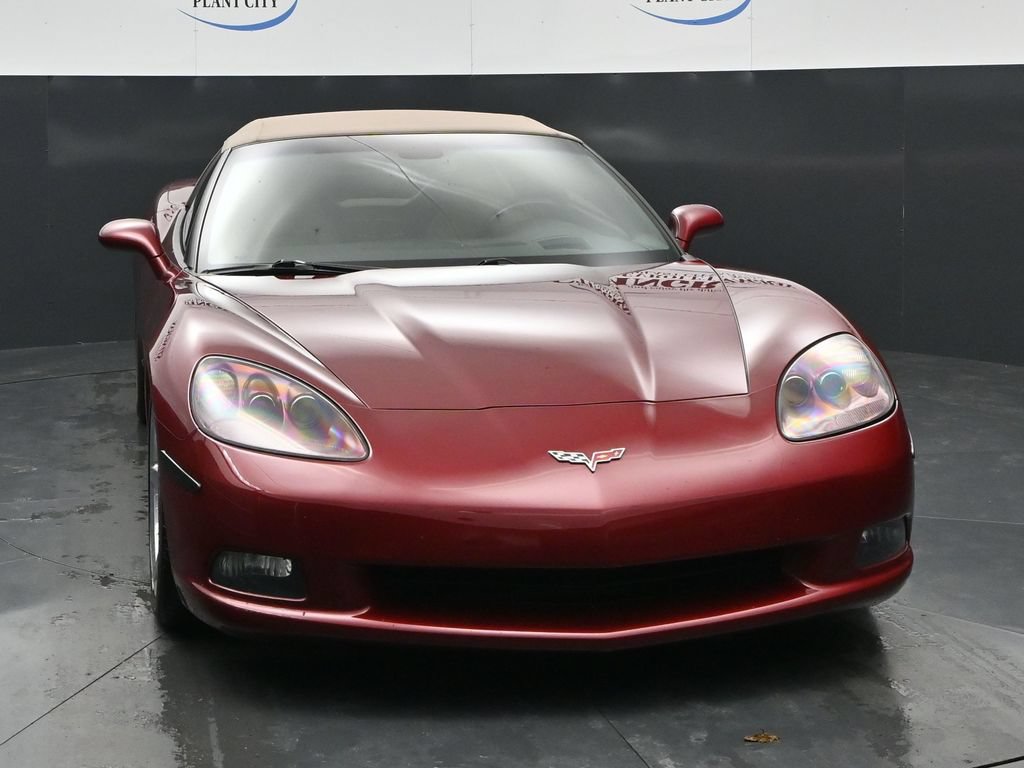 Used 2006 Chevrolet Corvette Convertible w/ Preferred Equipment Group RWD image 2