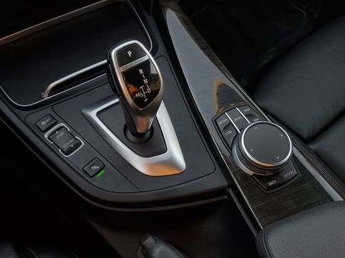 Used 2019 BMW 430i xDrive Coupe w/ M Sport Package image 23