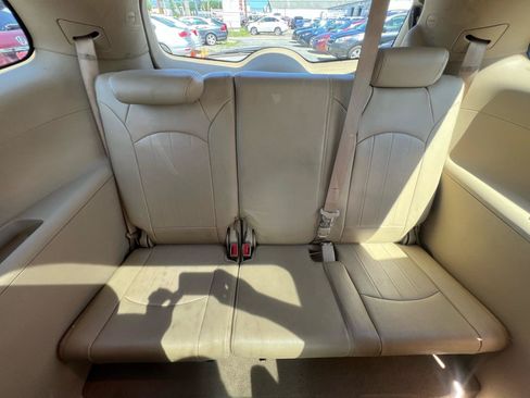 Used 2011 Buick Enclave CXL AWD/4WD image 26