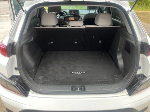 Used 2023 Hyundai Kona SE w/ Cargo Package FWD image 14