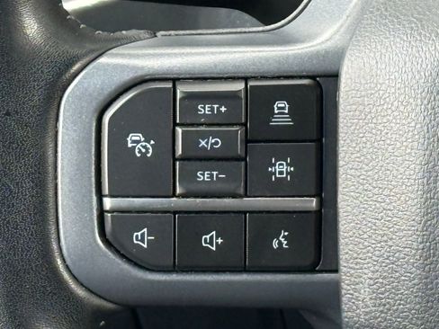 Used 2023 Ford F150 Lariat w/ Equipment Group 502A High image 32