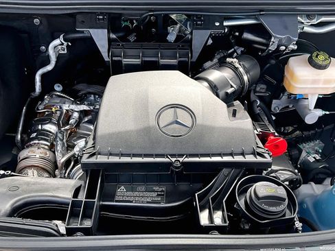 New 2026 Mercedes-Benz Sprinter 2500 image 17