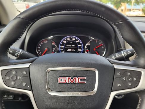 Used 2022 GMC Terrain Denali w/ Denali Premium Package AWD/4WD image 21