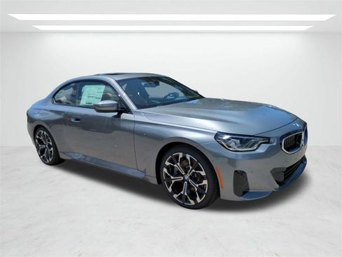 New 2025 BMW 230i Coupe w/ Premium Package image 2