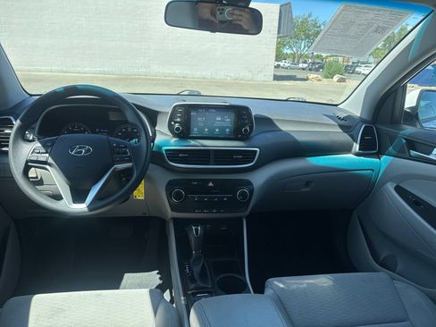 Used 2019 Hyundai Tucson SE AWD/4WD image 12
