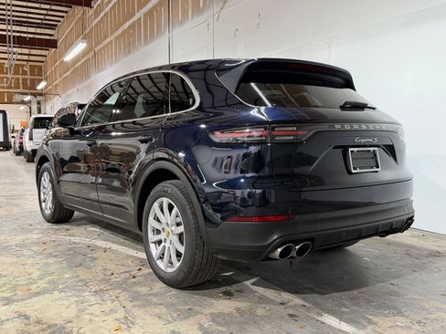 Used 2019 Porsche Cayenne S AWD/4WD image 3