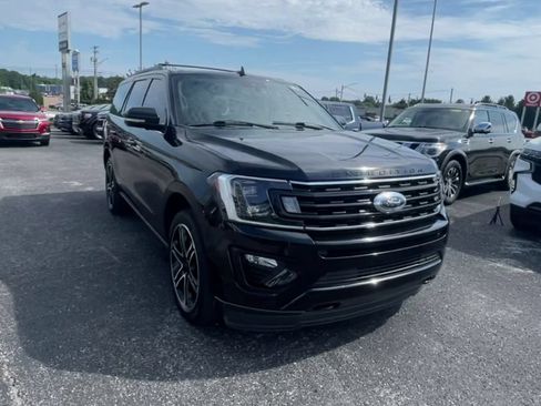 Used 2021 Ford Expedition Limited AWD/4WD image 3