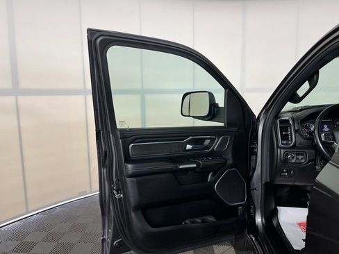 Used 2023 RAM 1500 Laramie AWD/4WD image 13