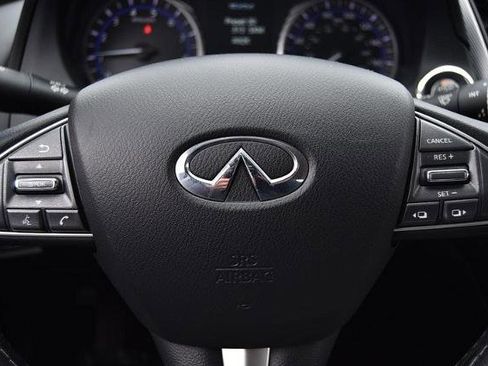 Used 2015 INFINITI Q50 Premium w/ Navigation Package image 18