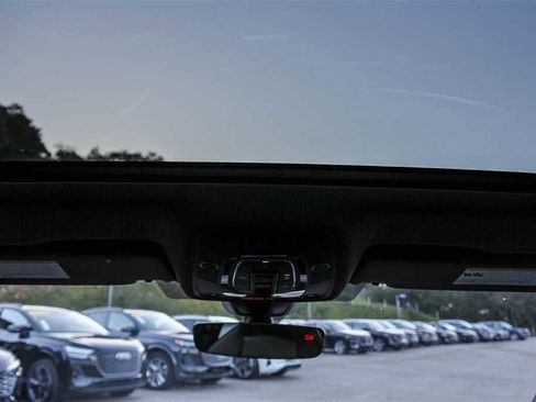 Used 2023 Audi S4 Premium Plus w/ Premium Plus Package image 12