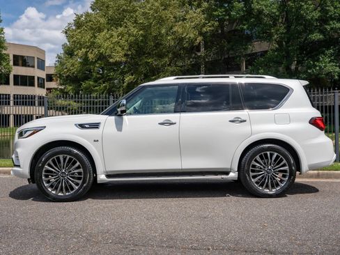 Used 2019 INFINITI QX80 Luxe w/ 22" Wheel Package AWD/4WD image 9