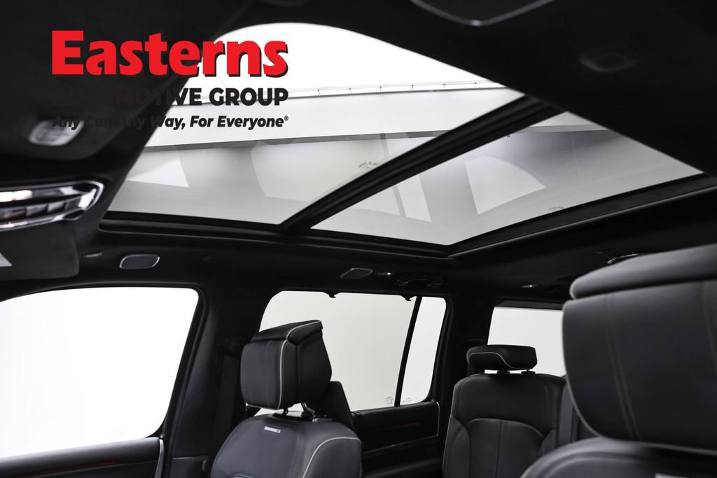 Used 2025 Jeep Grand Wagoneer Series II Obsidian w/ Quick Order Packagew 28T AWD/4WD image 41