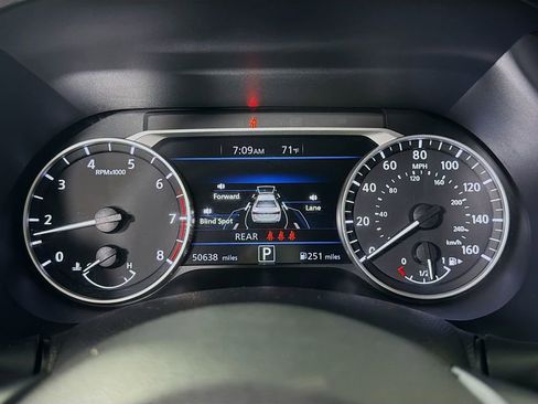 Used 2024 Nissan Sentra SV image 15