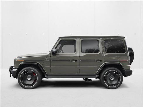 New 2026 Mercedes-Benz G 63 AMG 4MATIC image 3